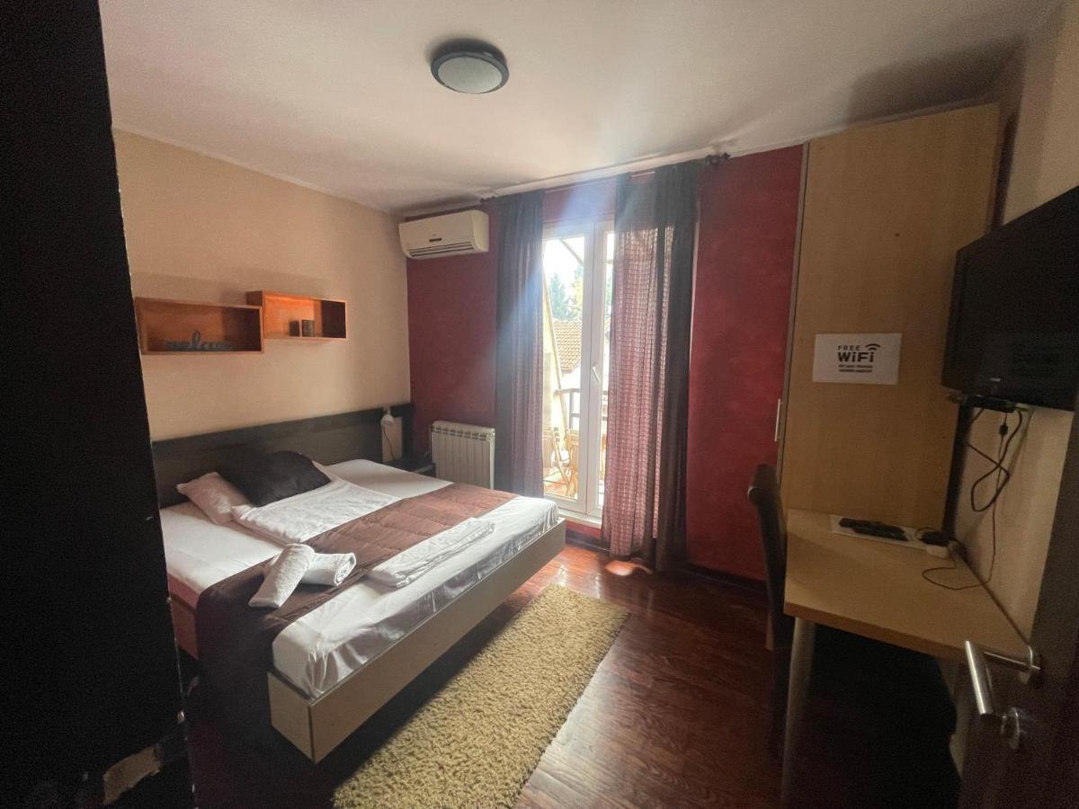 Vila Senjak Belgrad Exteriör bild